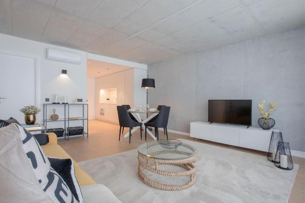 Liiiving In Gaia - Beach Seaside Apartment Vila Nova de Gaia Bagian luar foto
